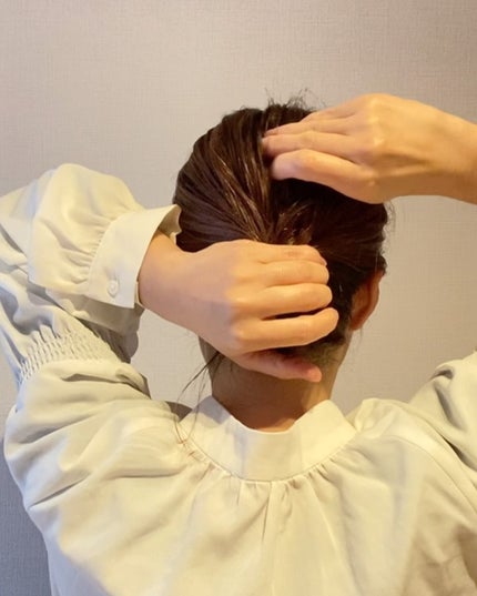 AYO hair on LIPS 「←【約38万人が見た】ズボラ不器用の簡単こなれアレンジ💡.....」(4枚目)