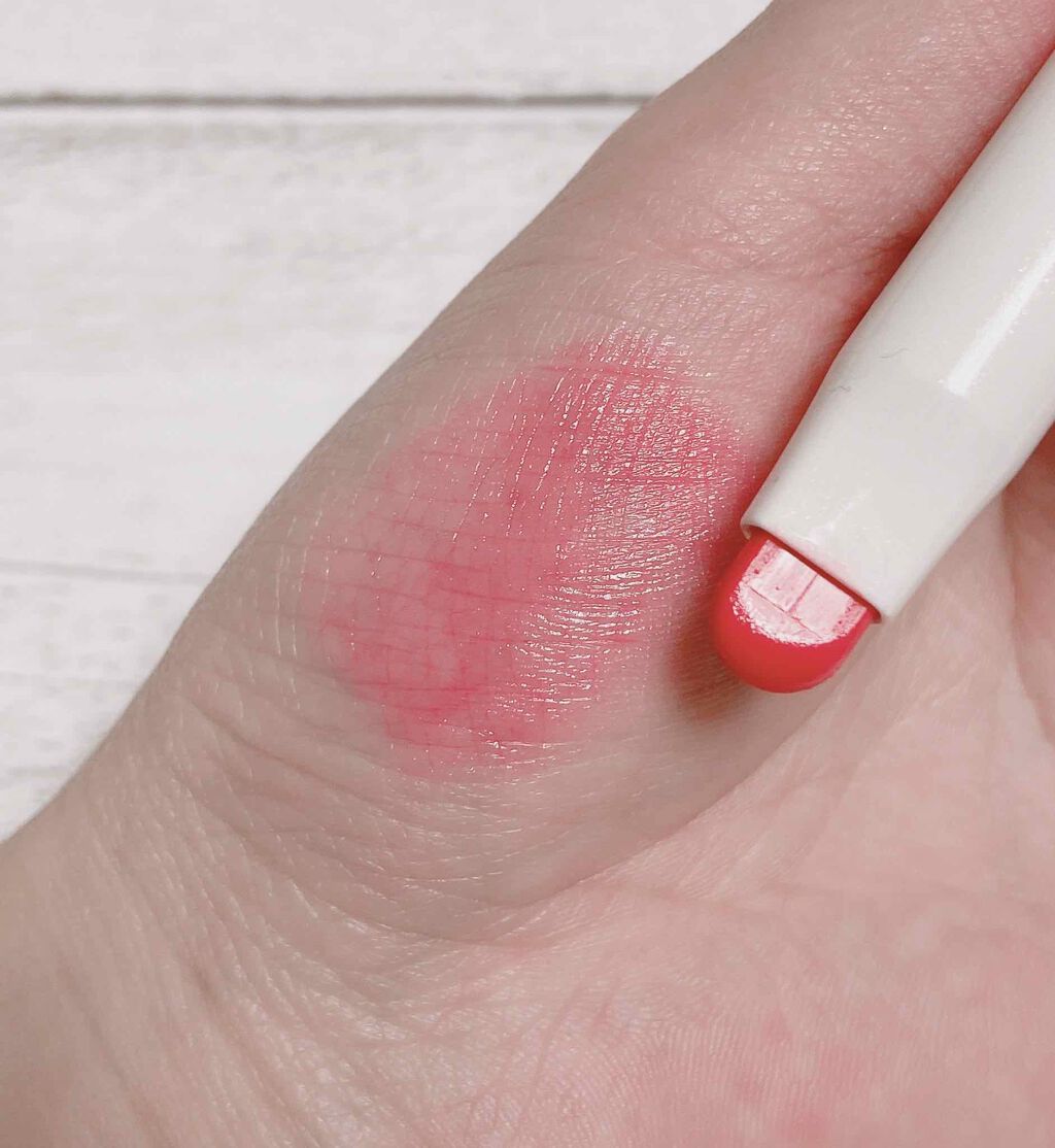 メスメリック リップラインスティック/CHICCA/リップライナーを使ったクチコミ（1枚目）