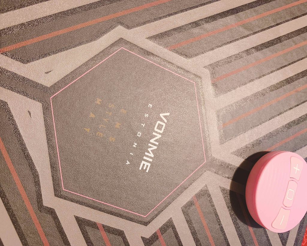 EMS STYLE MAT(イーエムエススタイルマット)/VONMIE/ボディケア美容家電を使ったクチコミ（2枚目）