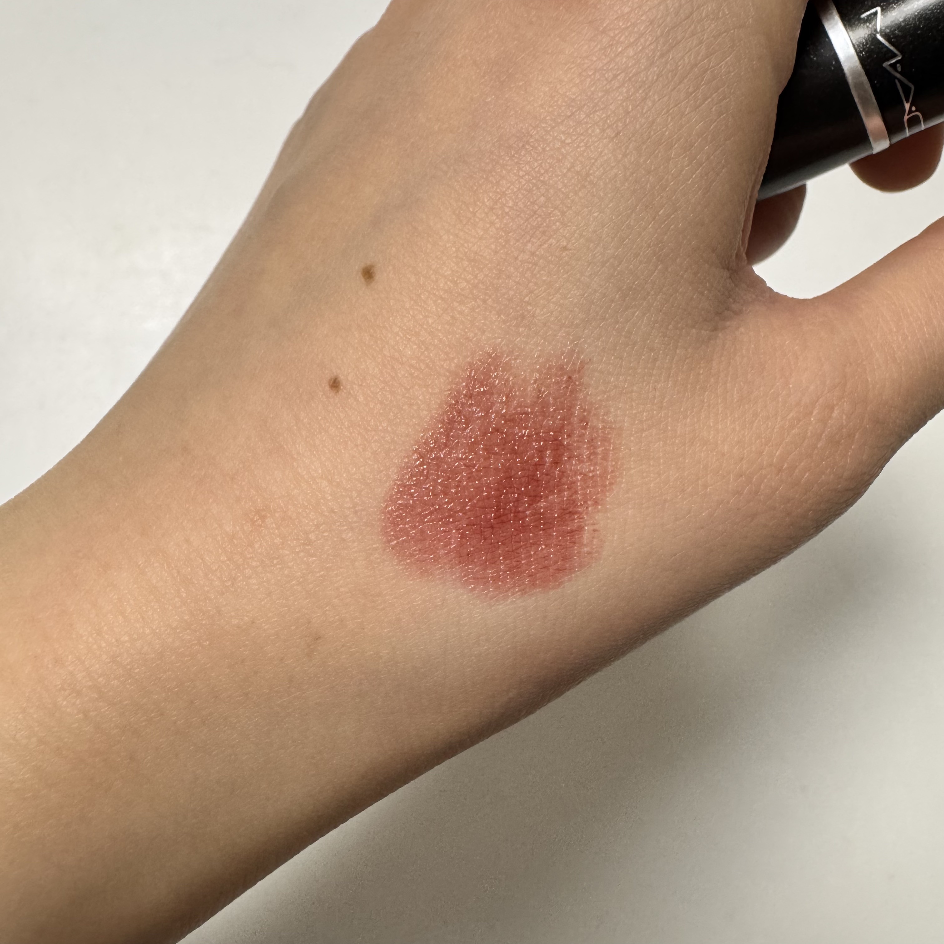 リップスティック スパイス イット アップ/M・A・C/口紅を使ったクチコミ（2枚目）