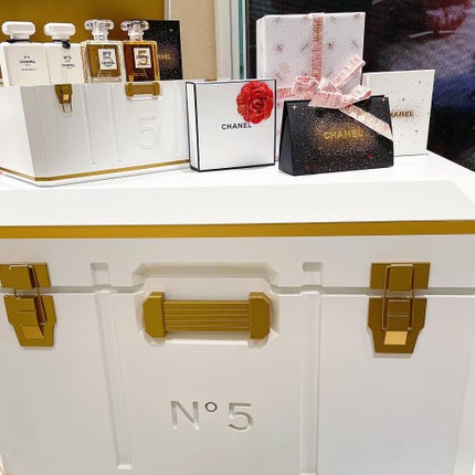 シャネル N°5 ロー オードゥ トワレット (ヴァポリザター)/CHANEL/香水(レディース)を使ったクチコミ(5枚目)