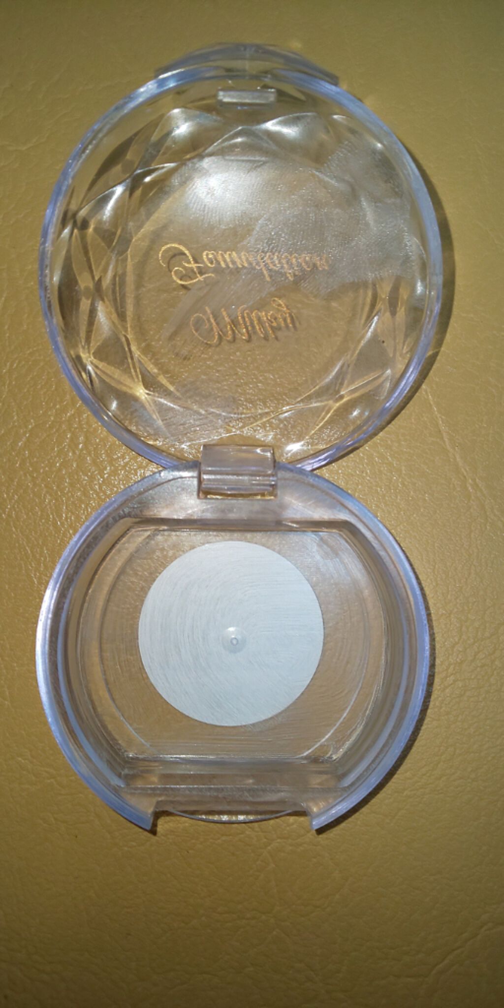 ミルキーファンデーション/DAISO/クリーム・エマルジョンファンデーションを使ったクチコミ(1枚目)