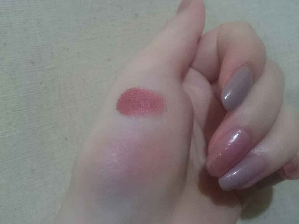 ディア マイブルーミング リップトーク シフォン/ETUDE/口紅を使ったクチコミ（2枚目）