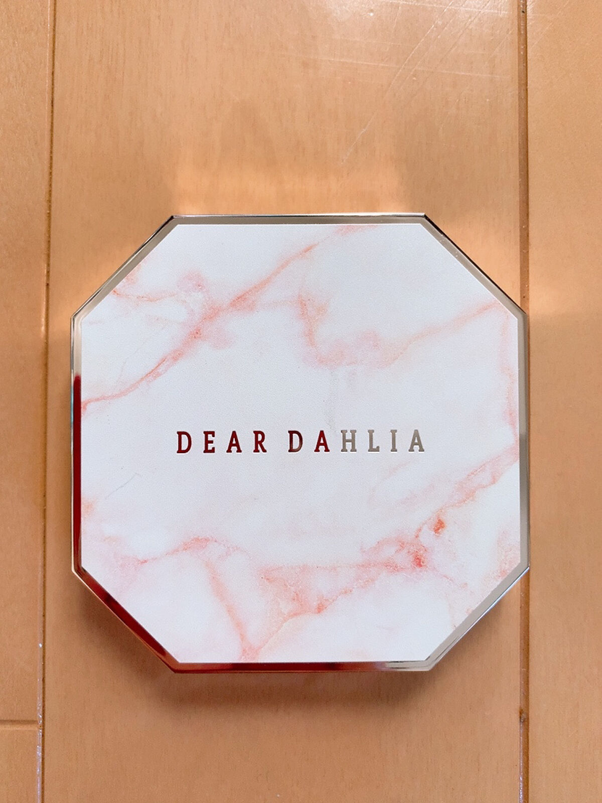 ブルーミング エディション ガーデン オブ ライト パレット/DEAR DAHLIA/アイシャドウパレットを使ったクチコミ（1枚目）