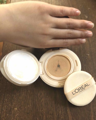 ロレアル パリ ルーセントマジック クッションポーセリンのクチコミ「こんにちは😃

今回は、L'Oreal Parisの「ルーセントマジッククッションポーセリン」.....」（2枚目）