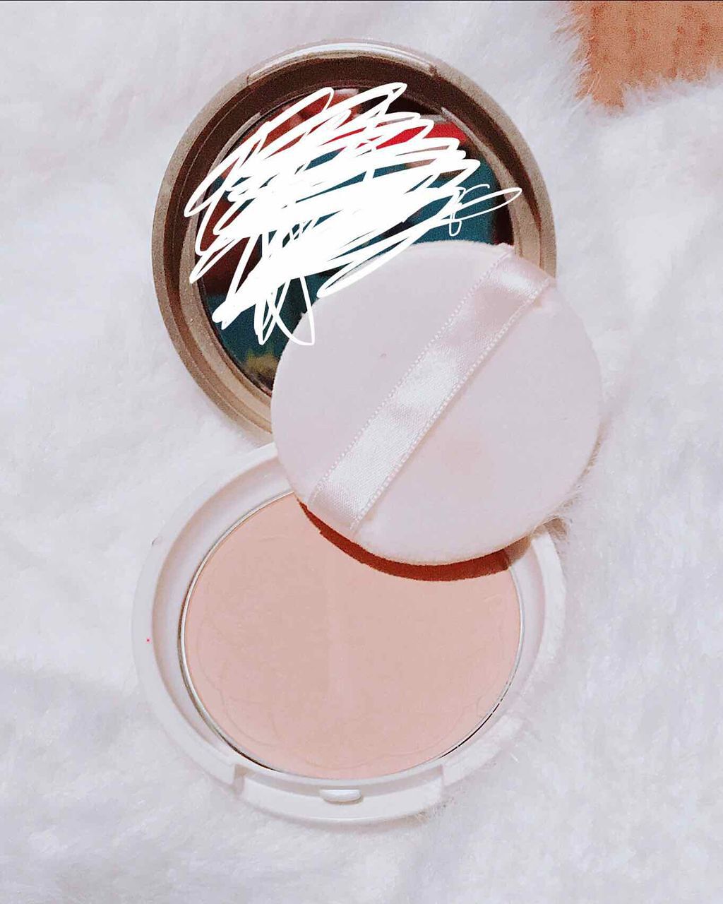 UVシルクフェイスパウダー/CEZANNE/プレストパウダーを使ったクチコミ（2枚目）