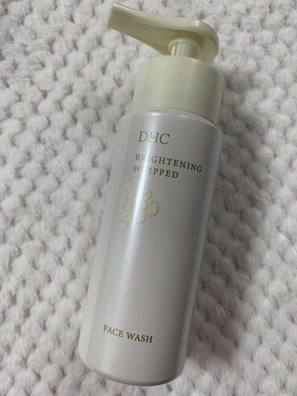 DHC ブライトニング ホイップ ウォッシュのクチコミ「DHC
ブライトニング　ホイップ　ウォッシュ
（炭酸洗顔料）
ホワイトブーケの香り


定価1.....」（2枚目）