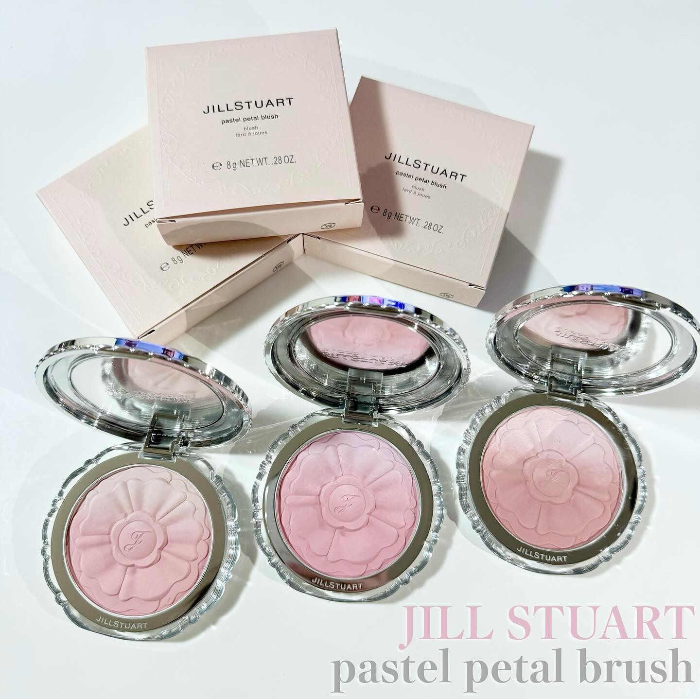 ジルスチュアート　パステルペタル ブラッシュ 01 apricot daisy/JILL STUART/パウダーチークを使ったクチコミ（1枚目）