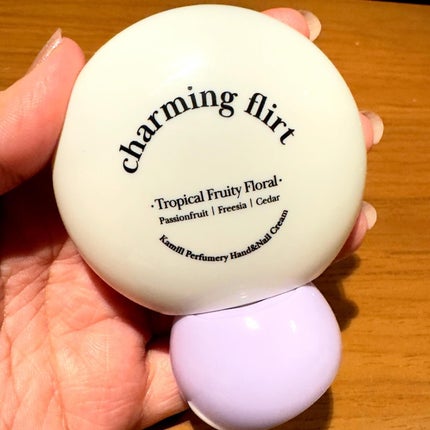 パフューマリー ハンド&ネイルクリーム サマーナイト 50ml/カミール/ハンドクリームを使ったクチコミ(3枚目)