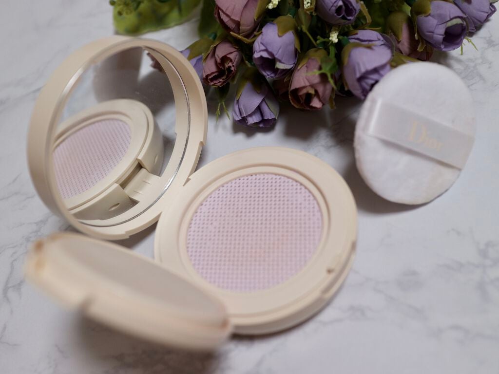 ディオールスキン フォーエヴァー クッション パウダー/Dior/ルースパウダーを使ったクチコミ(4枚目)