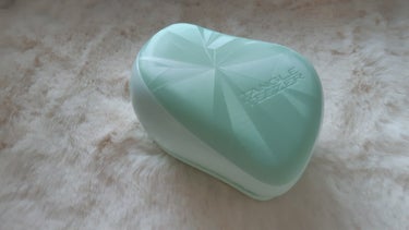 コンパクトスタイラー ミントジュエル/TANGLE TEEZER/ヘアブラシを使ったクチコミ（2枚目）