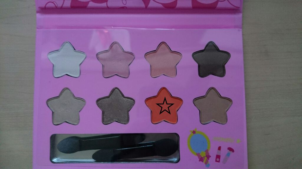 MC9色アイシャドウパレット/MAGIC CLOSET/アイシャドウパレットを使ったクチコミ（2枚目）