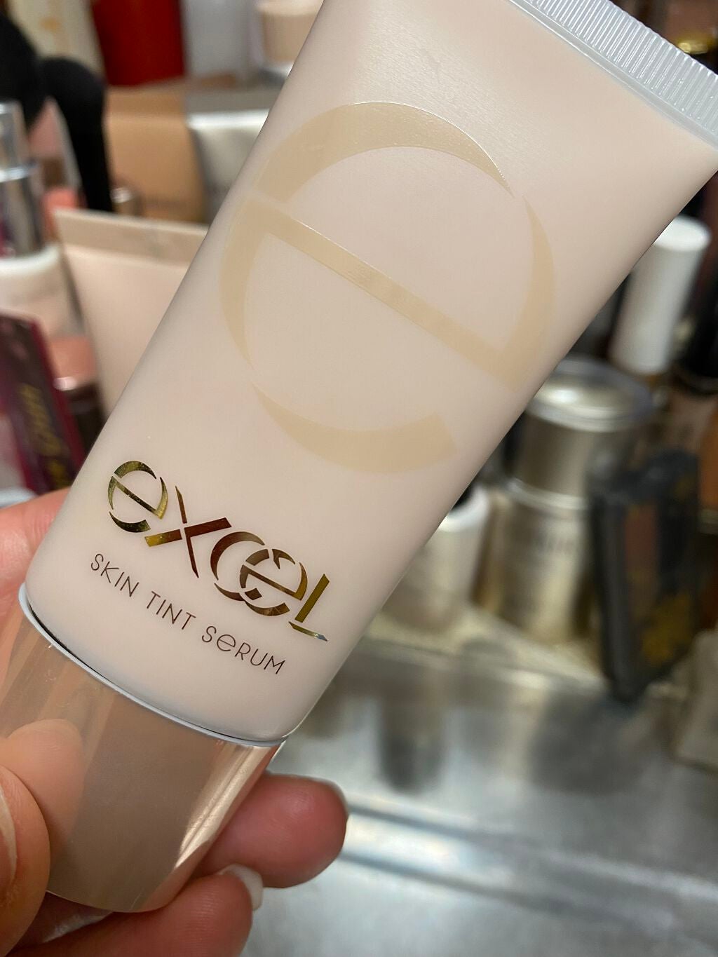 スキンティントセラム/excel/リキッドファンデーションを使ったクチコミ(2枚目)