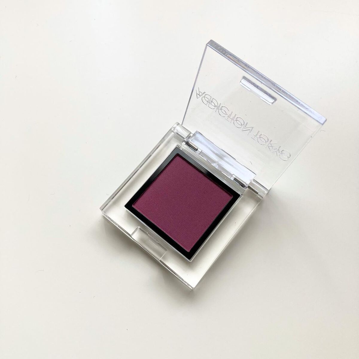 アディクション ザ アイシャドウ マット/ADDICTION/単色アイシャドウを使ったクチコミ(2枚目)