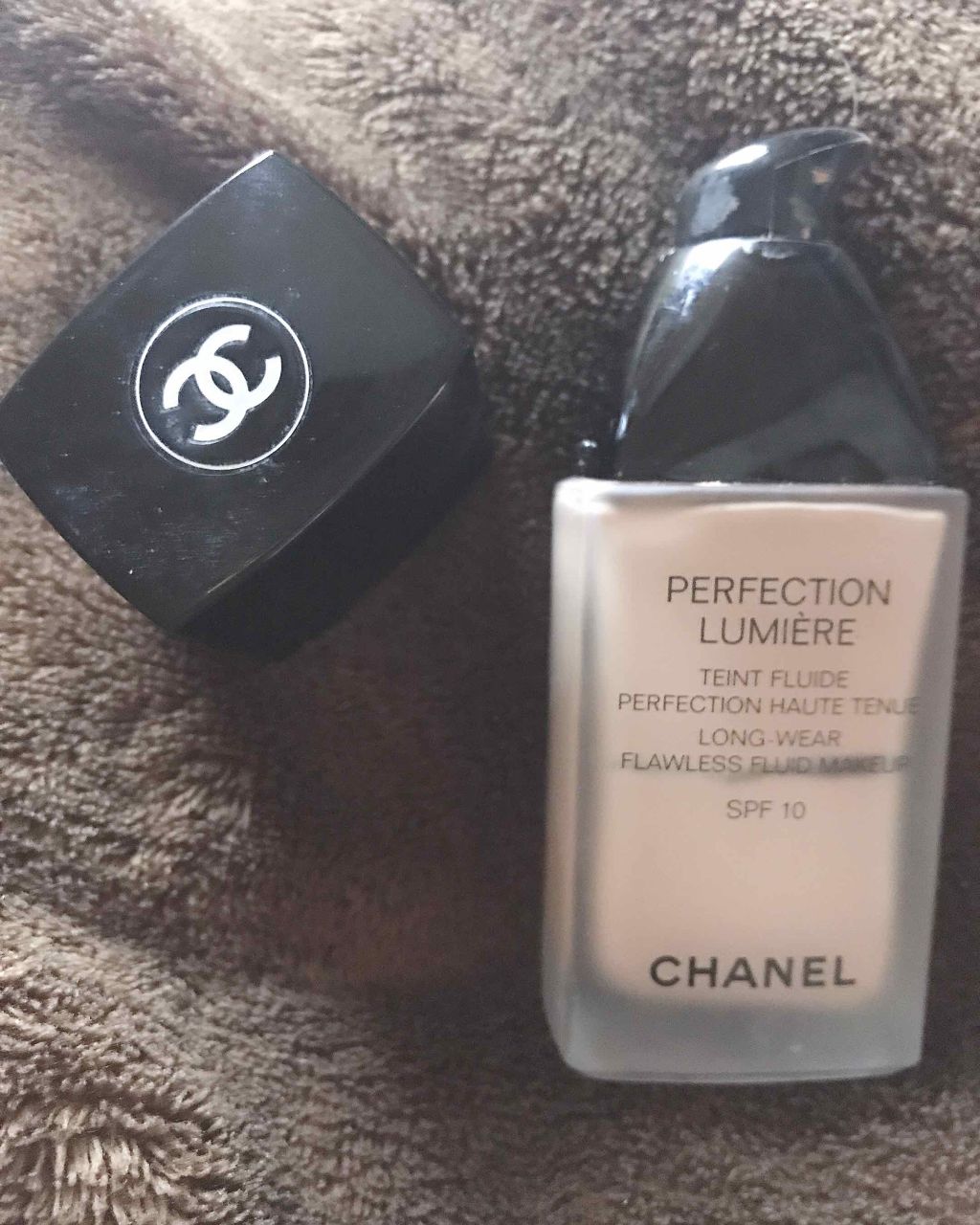 ペルフェクシオン ルミエール フリュイド/CHANEL/リキッドファンデーションを使ったクチコミ(1枚目)