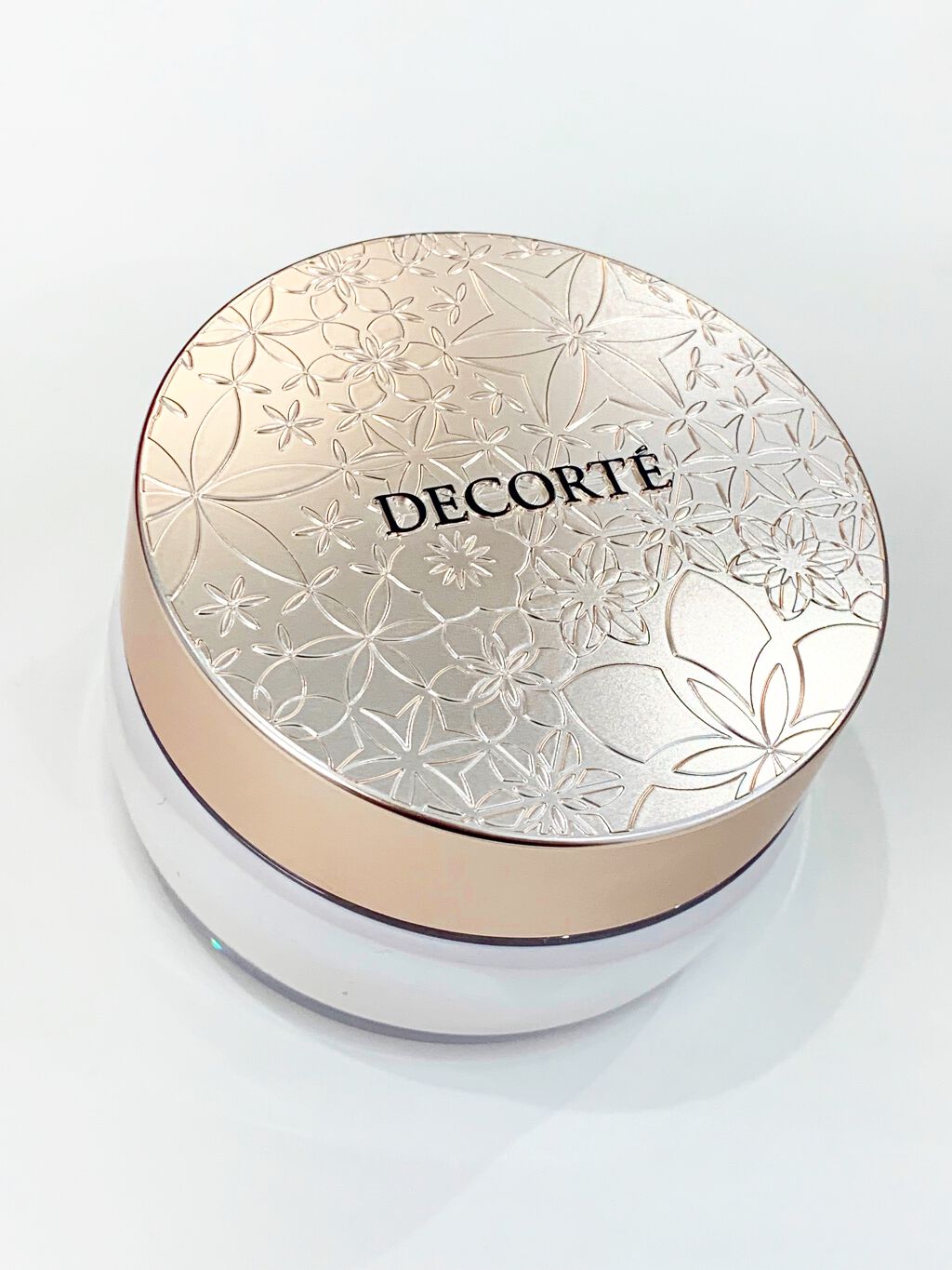 フェイスパウダー/DECORTÉ/ルースパウダーを使ったクチコミ（2枚目）