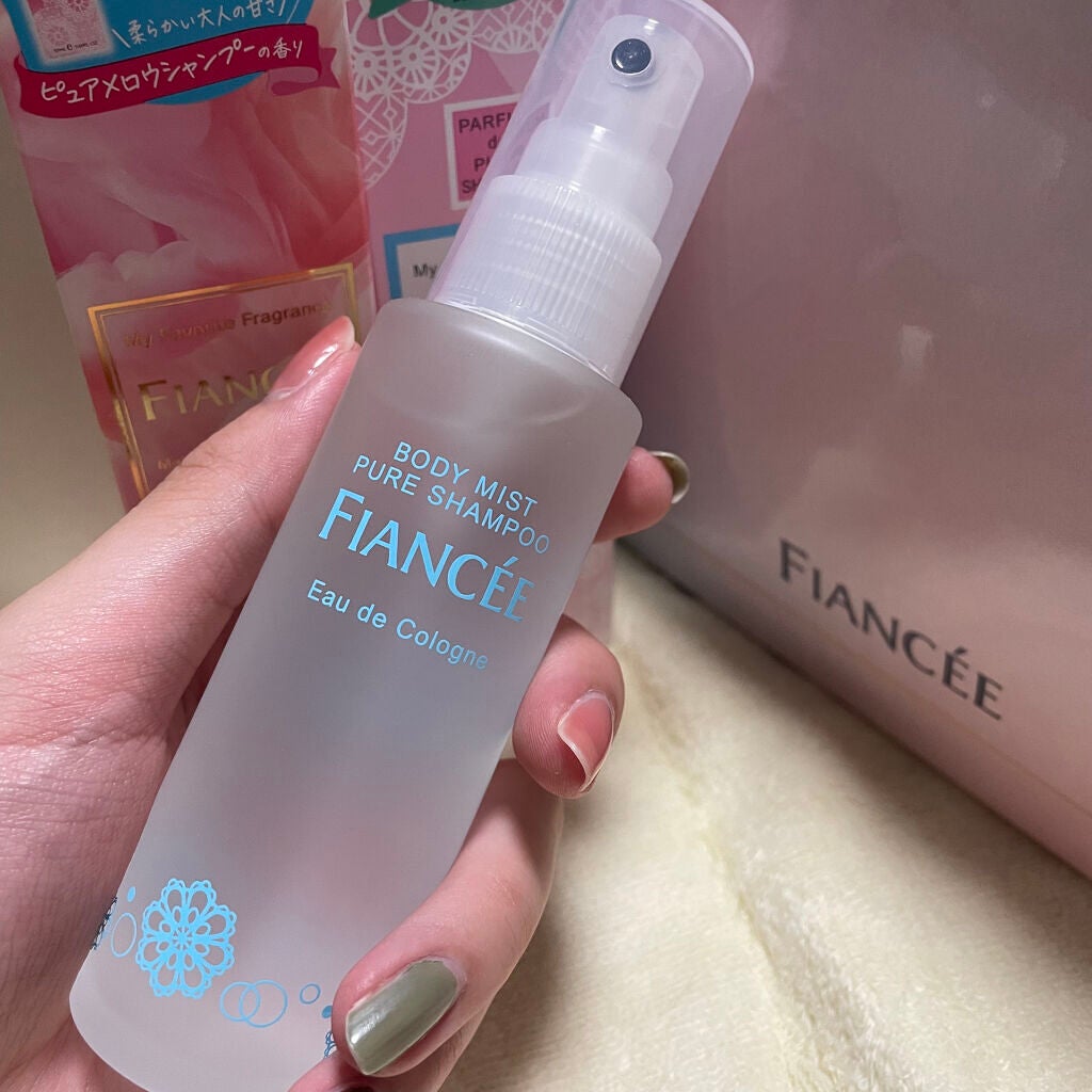 ボディミスト ピュアシャンプーの香り【パッケージリニューアル】/フィアンセ/香水(レディース)を使ったクチコミ(6枚目)