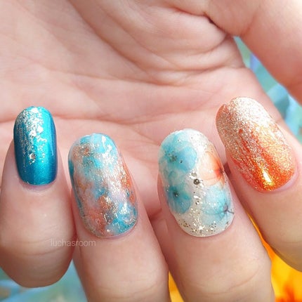 カラフルネイルズ/キャンメイク/マニキュアを使ったクチコミ(2枚目)