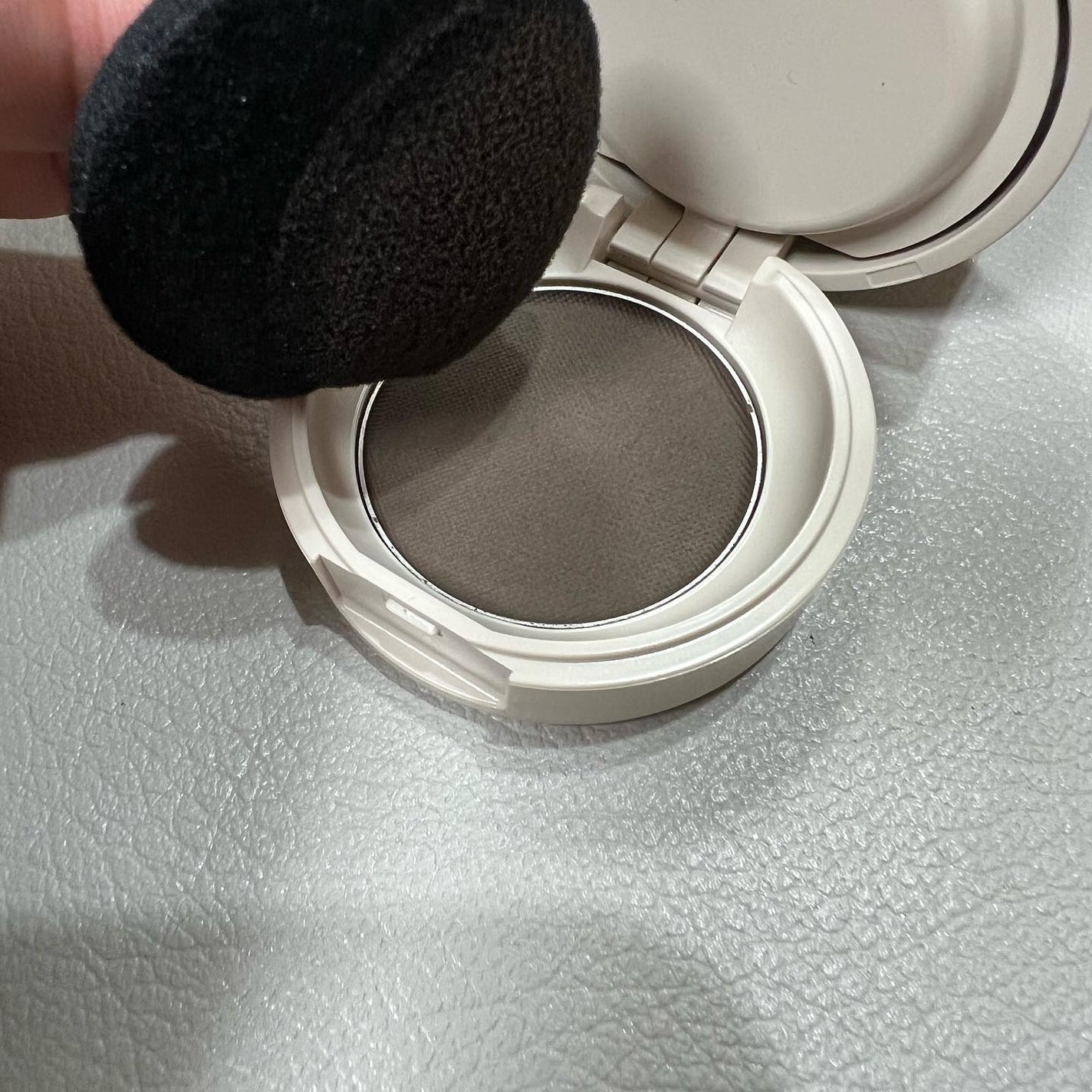 ヘアメイクパウダー/CEZANNE/ヘアケア・スタイリングを使ったクチコミ(3枚目)