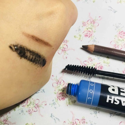 モノアイズ アイシャドウ/ARITAUM/単色アイシャドウを使ったクチコミ(3枚目)