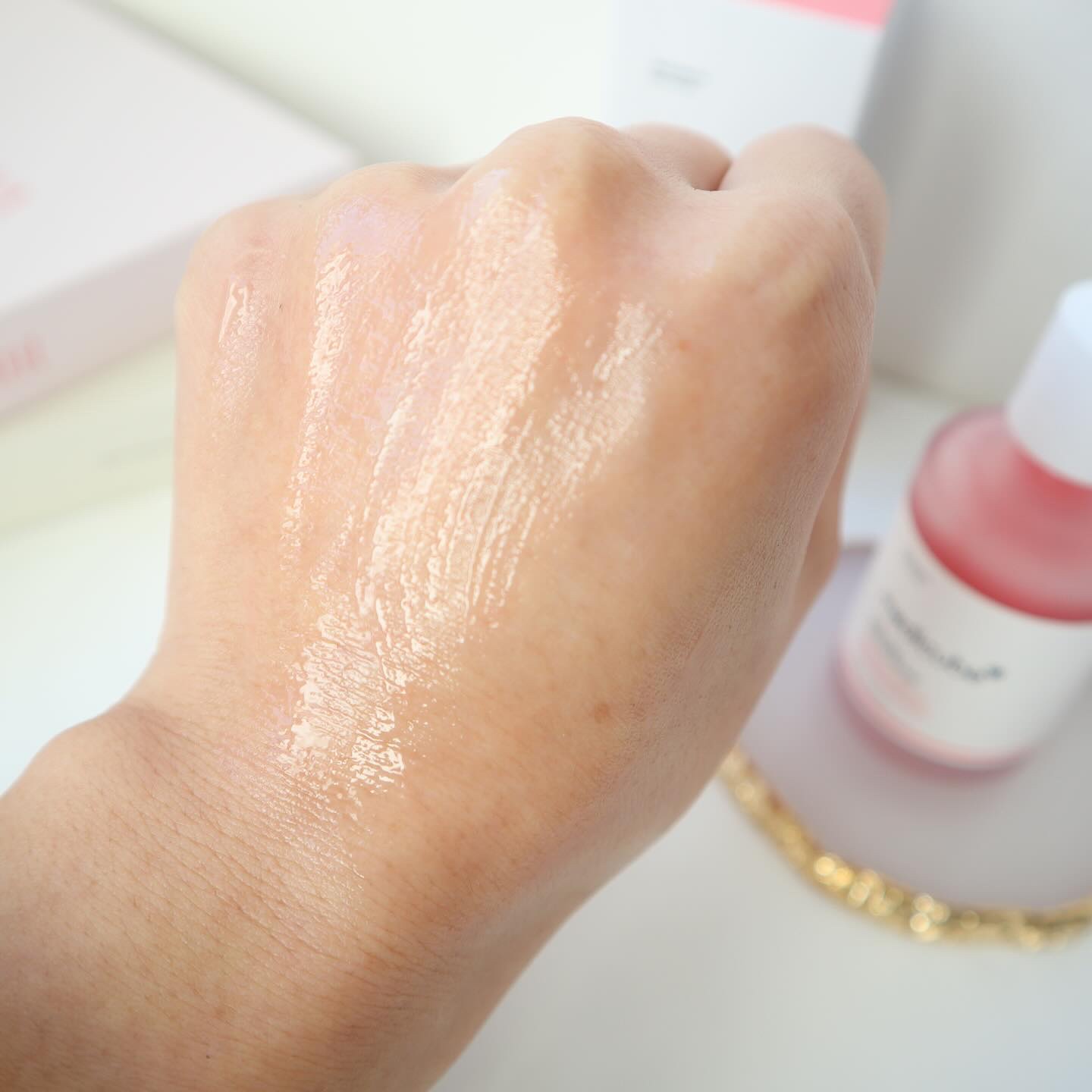 PDRNピンクアンプル PDRN 10,000ppm配合/MEDICUBE/美容液を使ったクチコミ（3枚目）