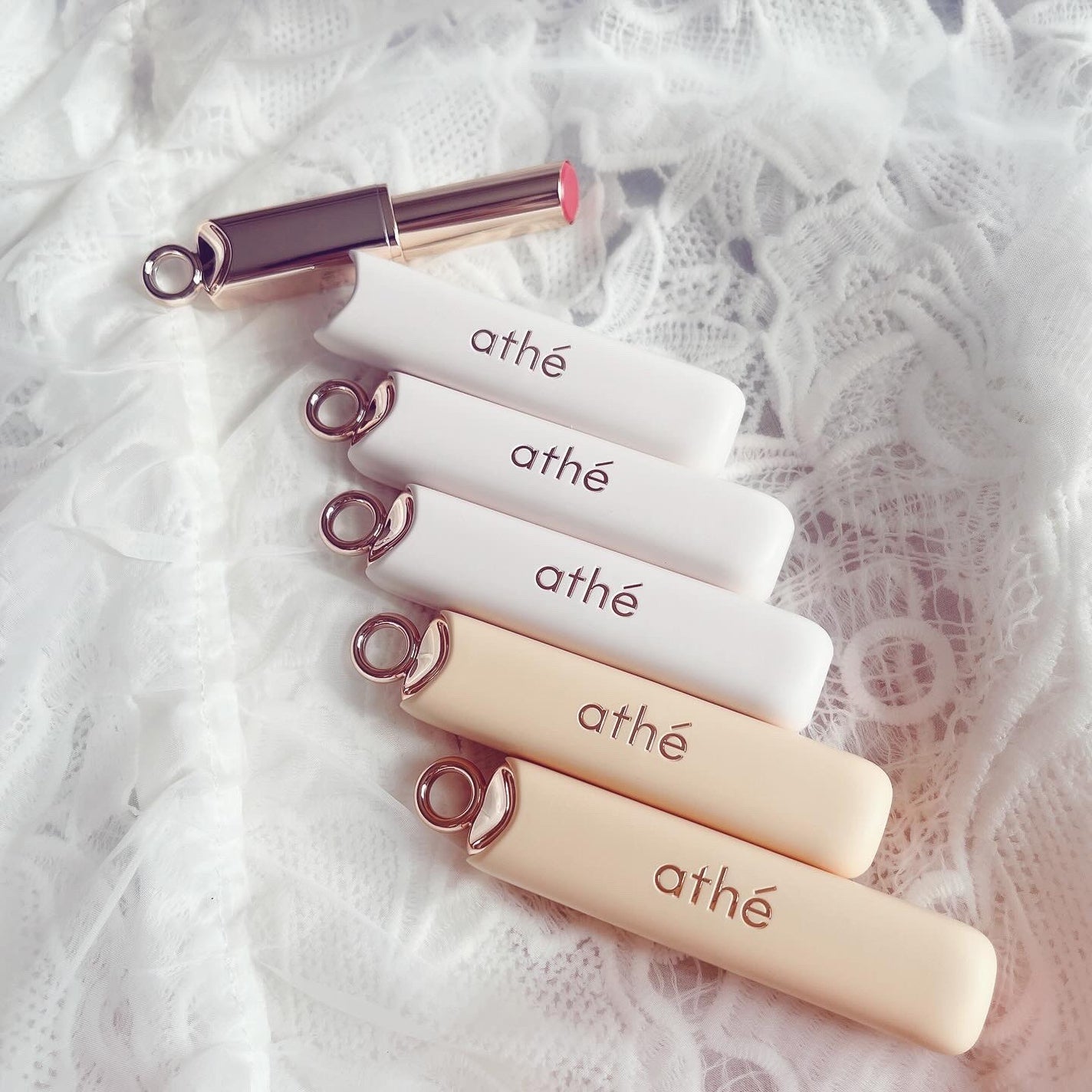 オーセンティック リップ バーム/athé/口紅を使ったクチコミ(5枚目)