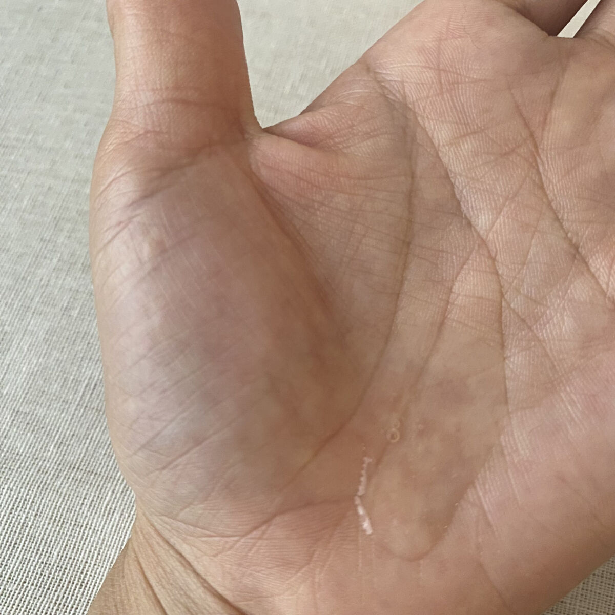 インビジブルピーリングブースターエッセンス/CNP Laboratory/ブースター・導入液を使ったクチコミ（3枚目）