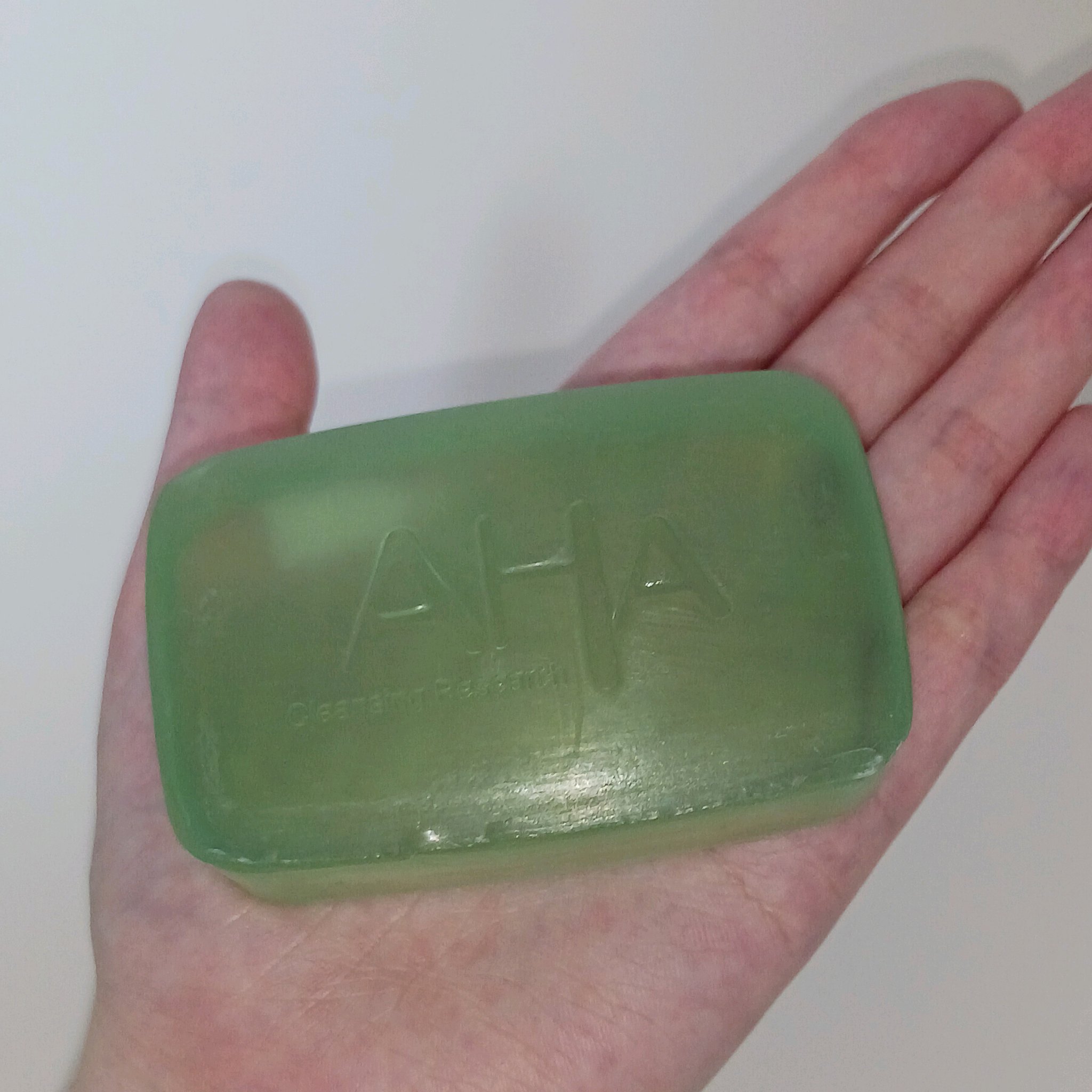 クレンジングリサーチ ソープ AHA＆ピール/クレンジングリサーチ/洗顔石鹸を使ったクチコミ（2枚目）