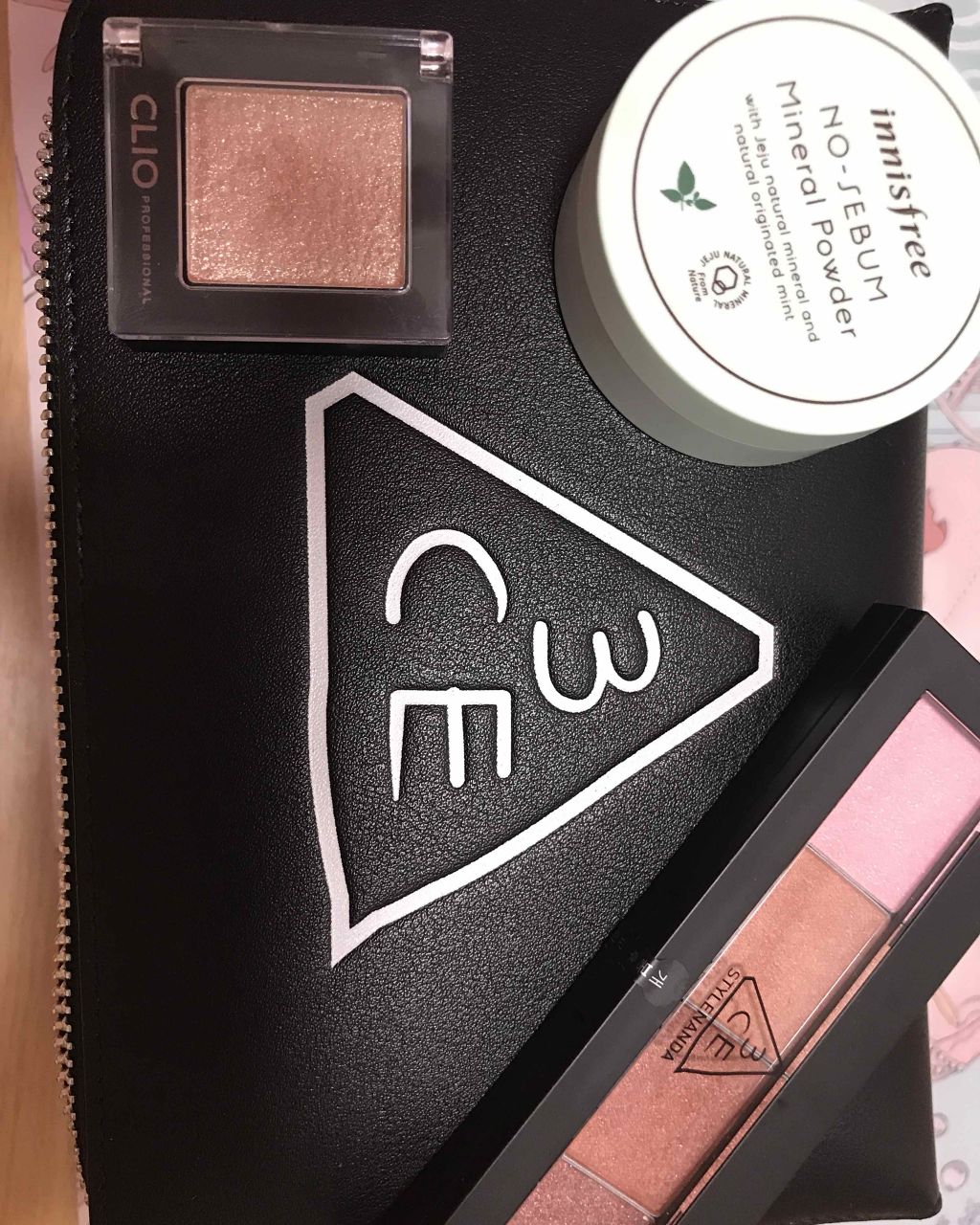 ノーセバム ミネラルパウダー/innisfree/ルースパウダーを使ったクチコミ（1枚目）