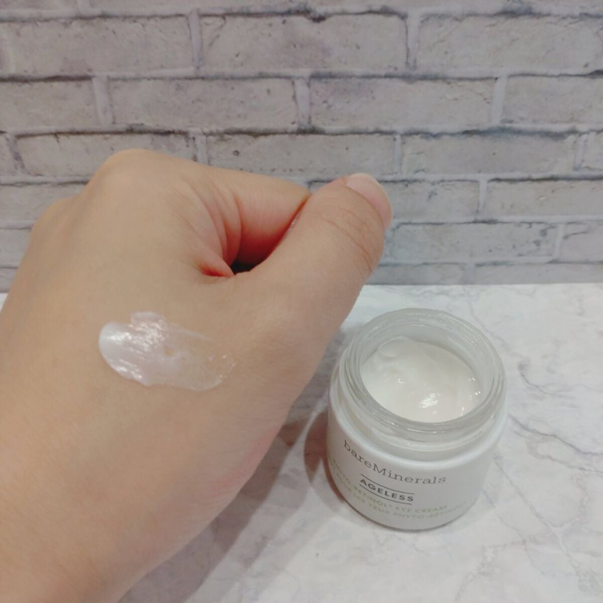 AGL フィトレチノ アイ クリーム/bareMinerals/アイケア・アイクリームを使ったクチコミ(2枚目)