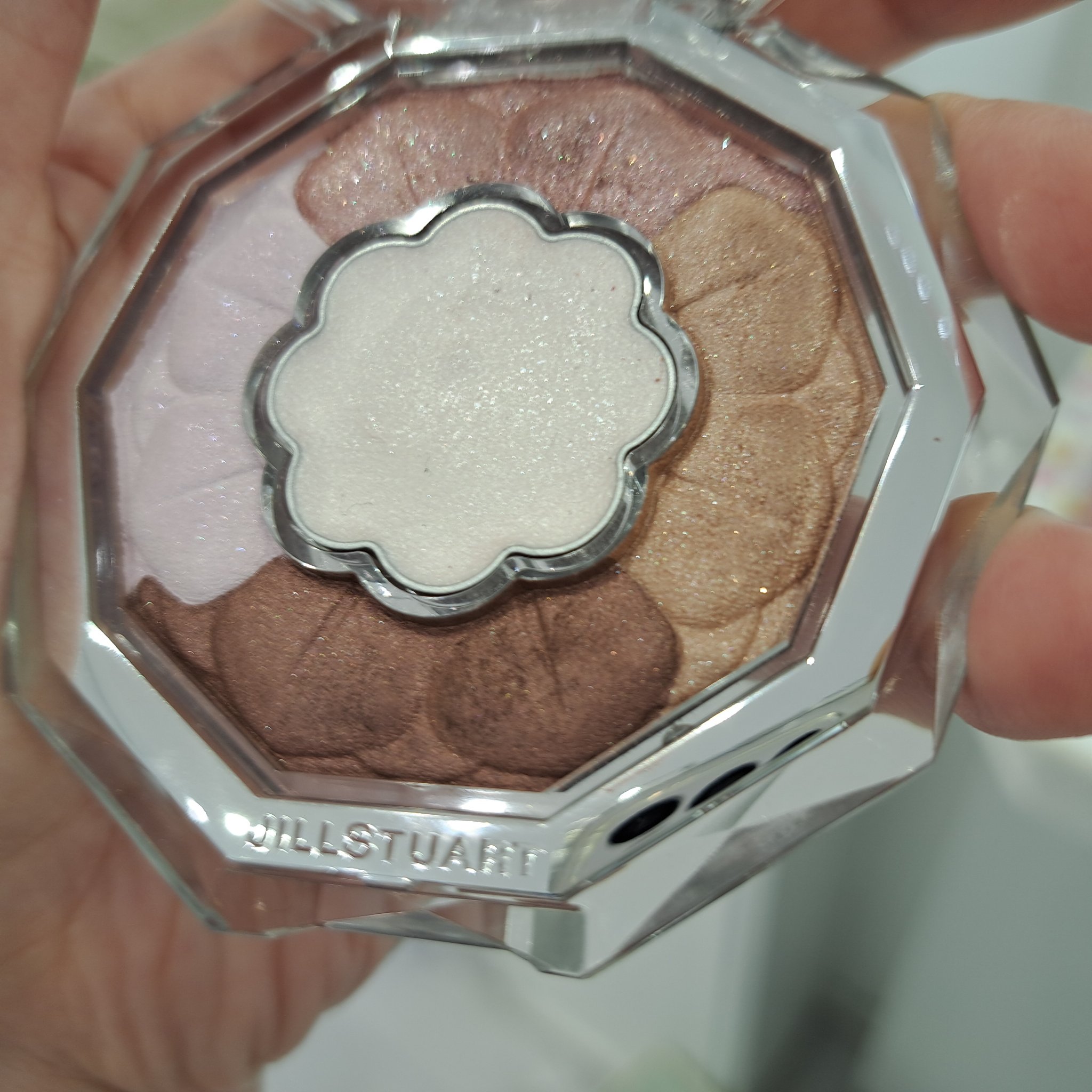 ジルスチュアート ブルームクチュール アイズ/JILL STUART/アイシャドウパレットを使ったクチコミ（2枚目）