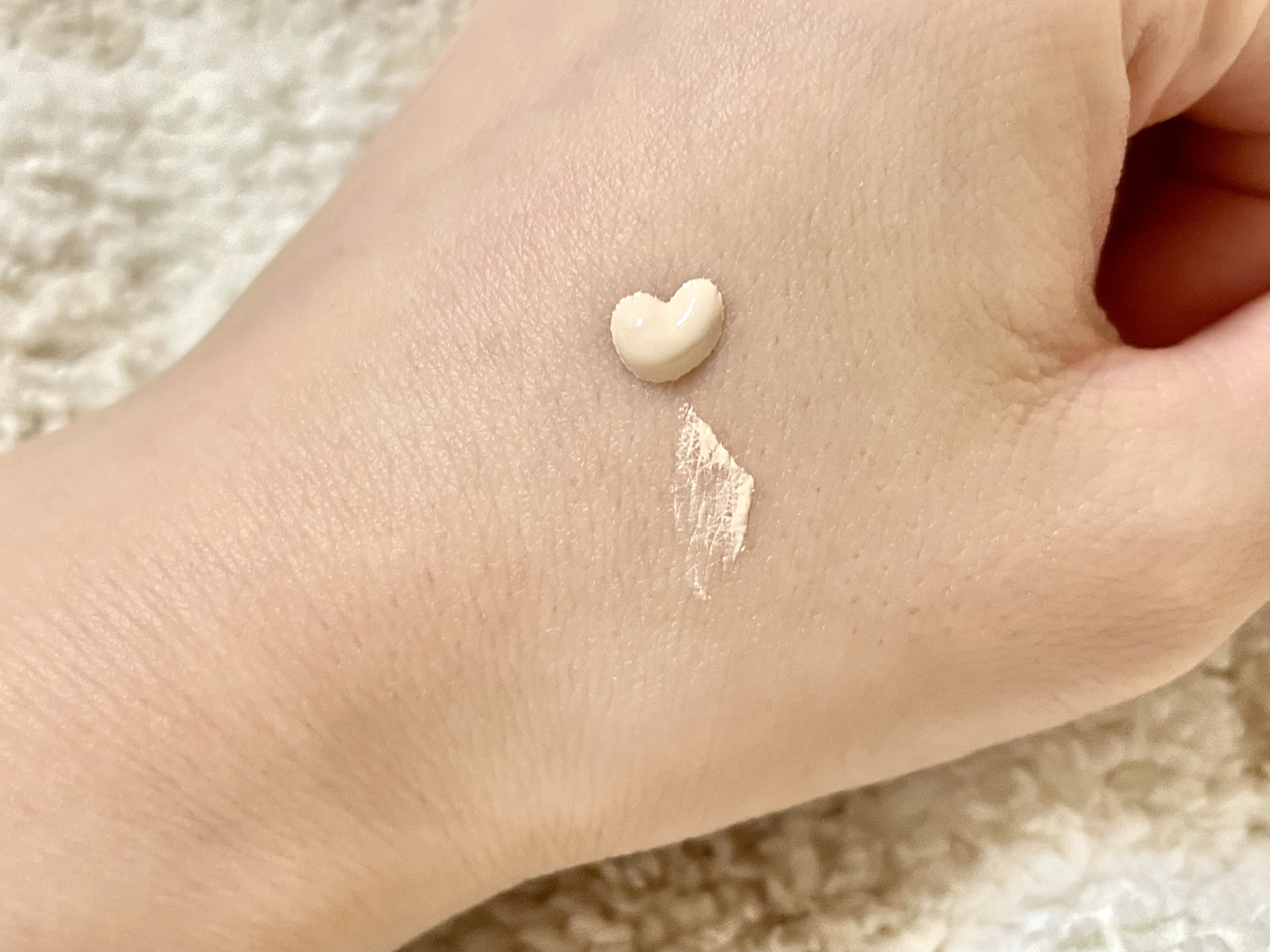 SNIDEL ブライトニング セラム リクイド 00 Illuminating Lavender/SNIDEL BEAUTY/リキッドファンデーションを使ったクチコミ（2枚目）