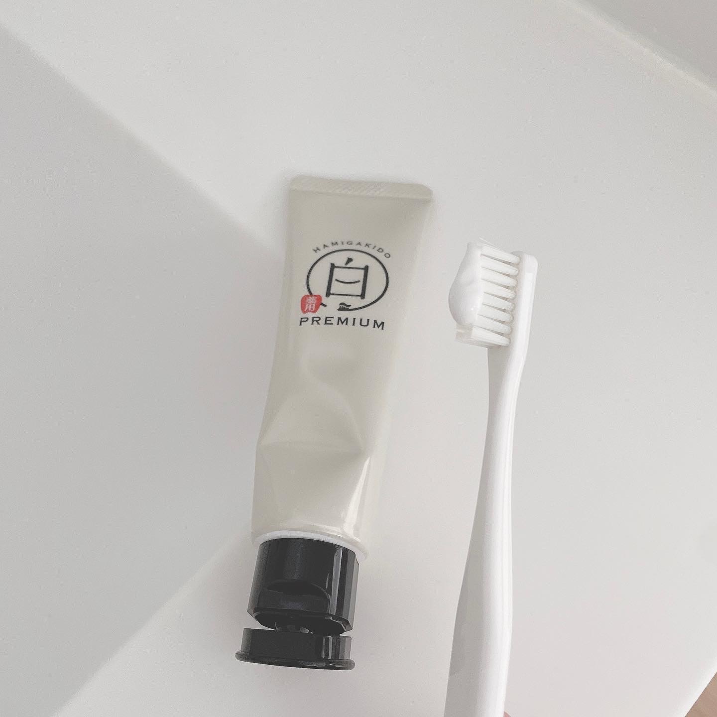 歯磨き堂 薬用ホワイトニングペースト プレミアム/歯磨き堂/歯磨き粉を使ったクチコミ（2枚目）