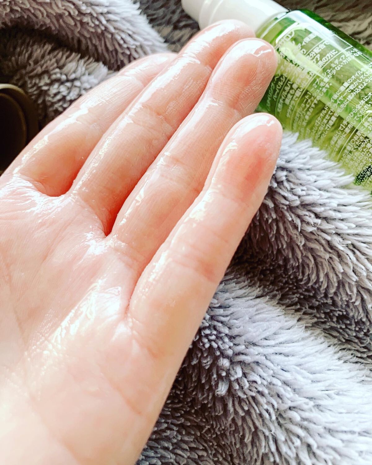 Sleek(スリーク)ハーバルオイル/スリーク by サラサロン/ヘアオイルを使ったクチコミ(2枚目)