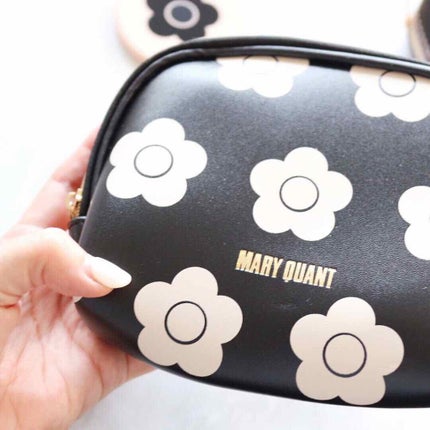 シバ on LIPS 「SWEET5月号付録買いしちゃいました💕MARYQUANTのポ..」(2枚目)