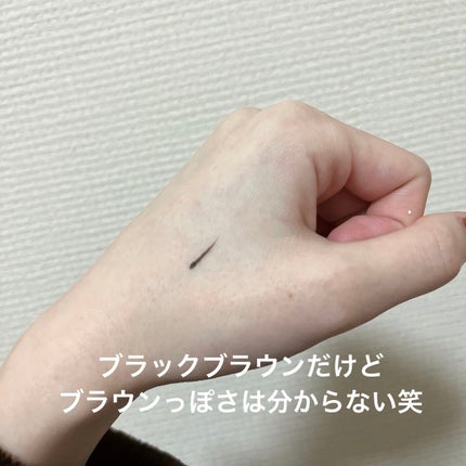 「密着アイライナー」ショート筆リキッド/デジャヴュ/リキッドアイライナーを使ったクチコミ(4枚目)