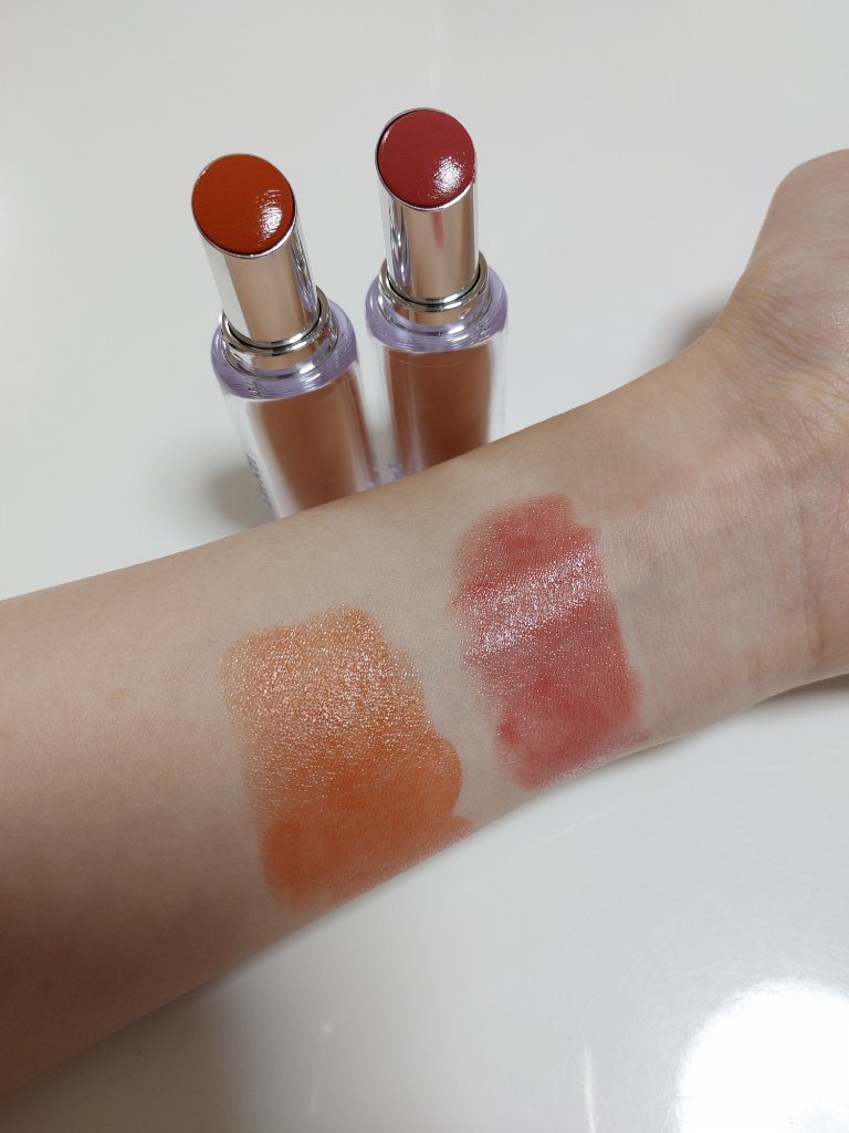 ボンディンググロウリップスティック/Laka/口紅を使ったクチコミ（3枚目）