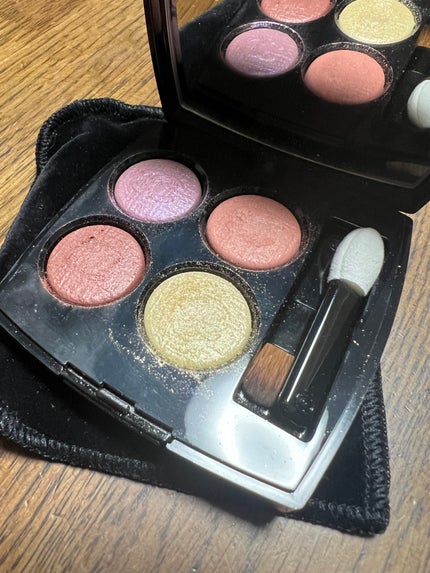 レ キャトル オンブル/CHANEL/アイシャドウパレットを使ったクチコミ(1枚目)