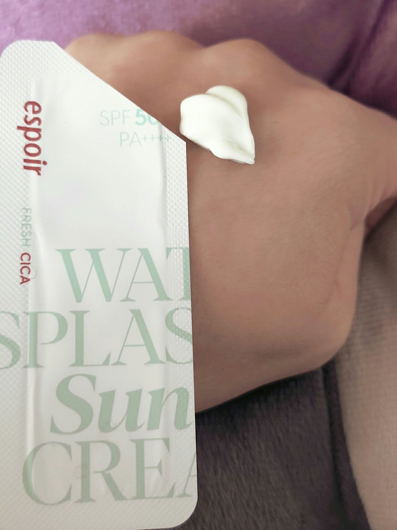ウォータースプラッシュ サンクリーム フレッシュ CICA/espoir/化粧下地を使ったクチコミ（3枚目）
