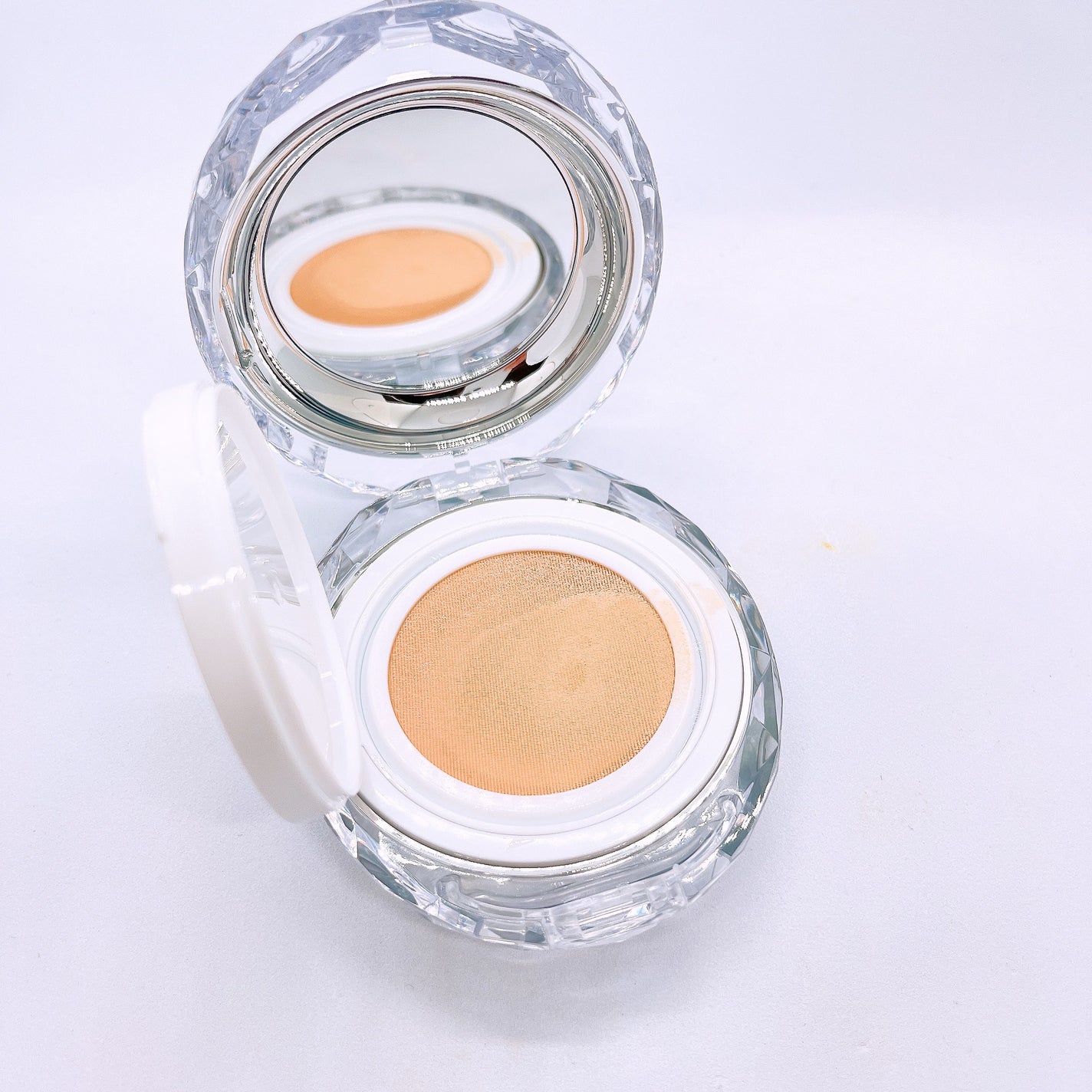 マスクフィット クリスタルメッシュクッション/TIRTIR(ティルティル)/クッションファンデーションを使ったクチコミ(4枚目)