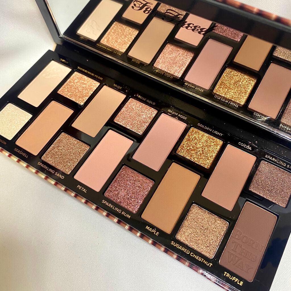 ボーン ディス ウェイ ザ ナチュラル ヌード アイシャドウ パレット/Too Faced/アイシャドウパレットを使ったクチコミ(2枚目)