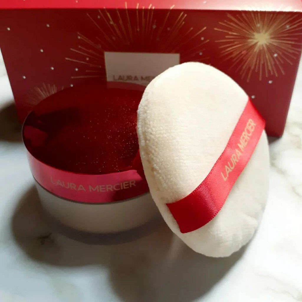 セット フォー ラック ルースセッティングパウダー トランスルーセント ウィズパフ/ローラ メルシエ/ルースパウダーを使ったクチコミ（1枚目）