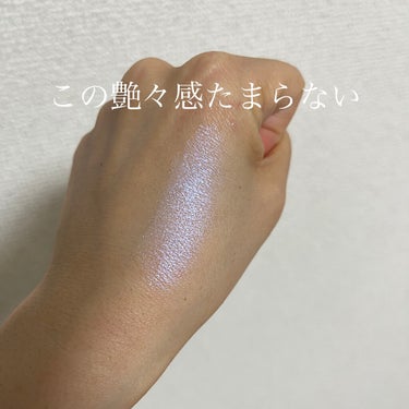 UR GLAM　BRIGHTNING POWDER/U R GLAM/ハイライトを使ったクチコミ（2枚目）