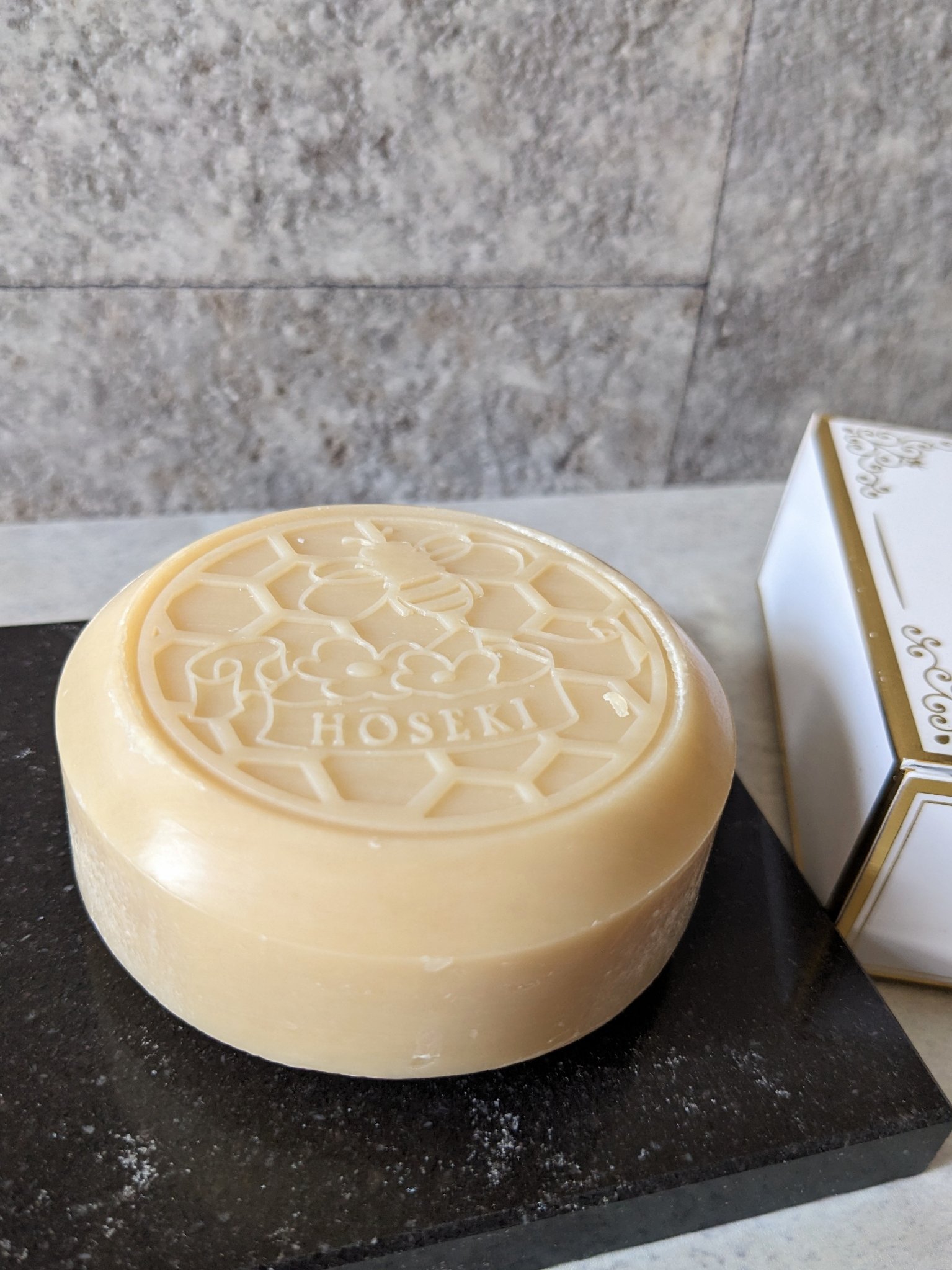 蜂石～HŌSEKI～/Bee Treasure/ボディ石鹸を使ったクチコミ（3枚目）