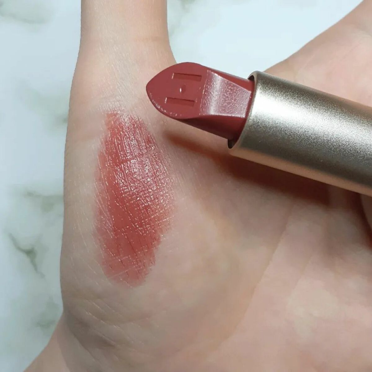 ムードインハンサーシアー/hince/口紅を使ったクチコミ(4枚目)