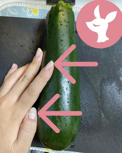 カラフルネイルズ 100 トゥインクルドロップ/キャンメイク/マニキュアを使ったクチコミ(1枚目)