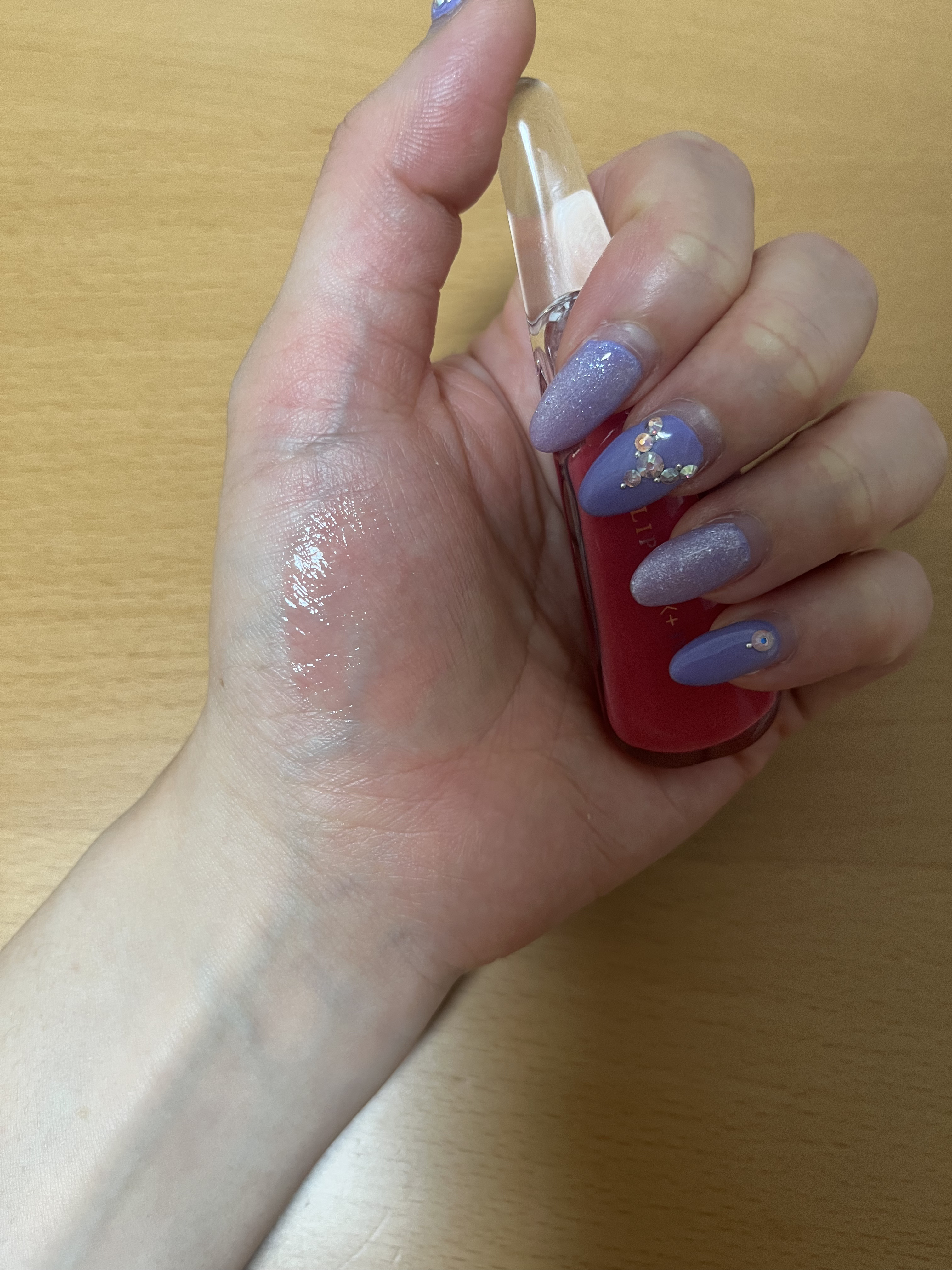 LIP38℃ リップトリートメント/UZU BY FLOWFUSHI/リップケアを使ったクチコミ（3枚目）