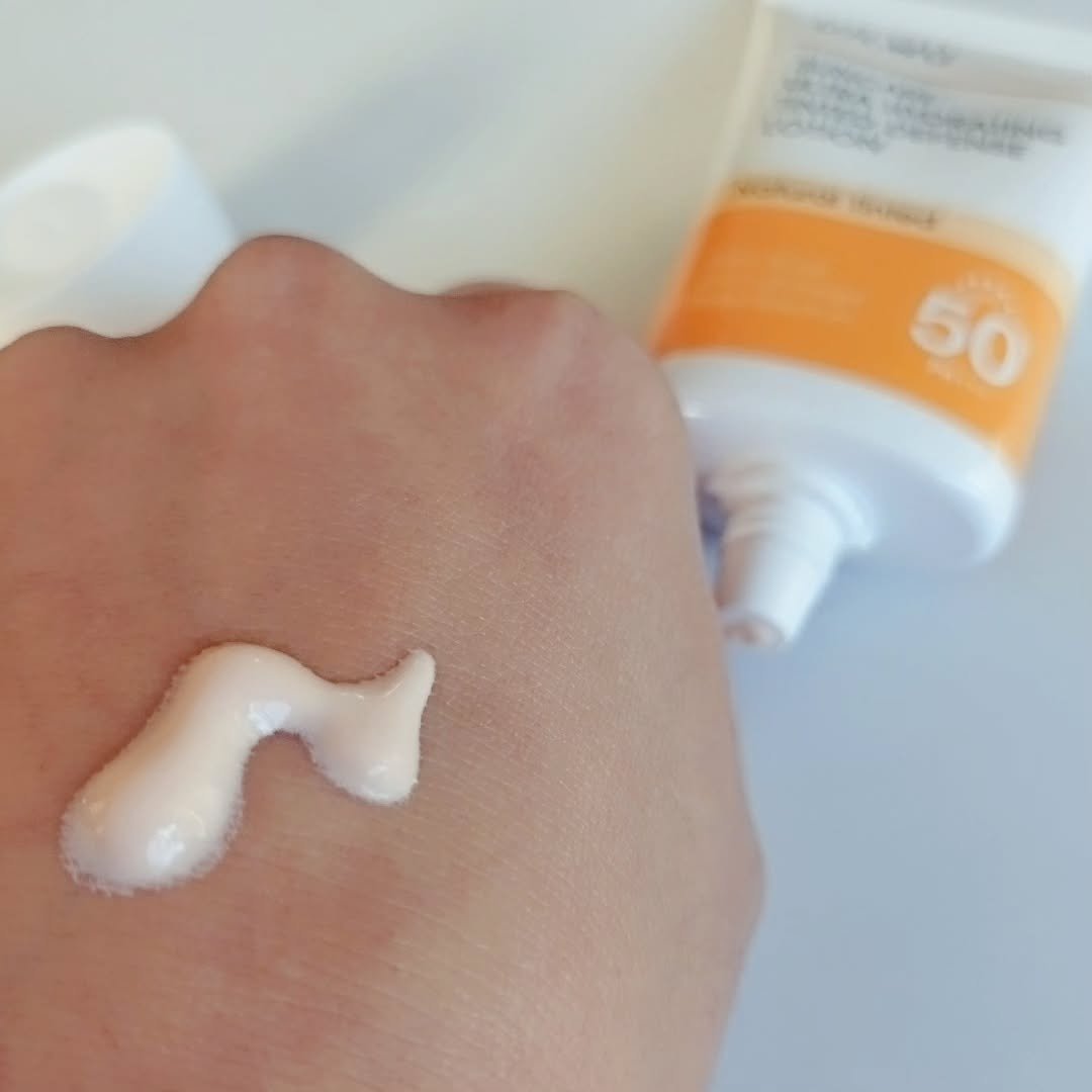 サンスクリーン+モイスト（色付き）＜日焼け止め＞/DR.WU/日焼け止めローションを使ったクチコミ（2枚目）