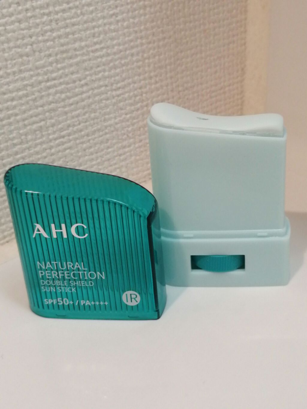 ナチュラルパーフェクションフレッシュサンスティック/AHC/日焼け止めスティックを使ったクチコミ(2枚目)