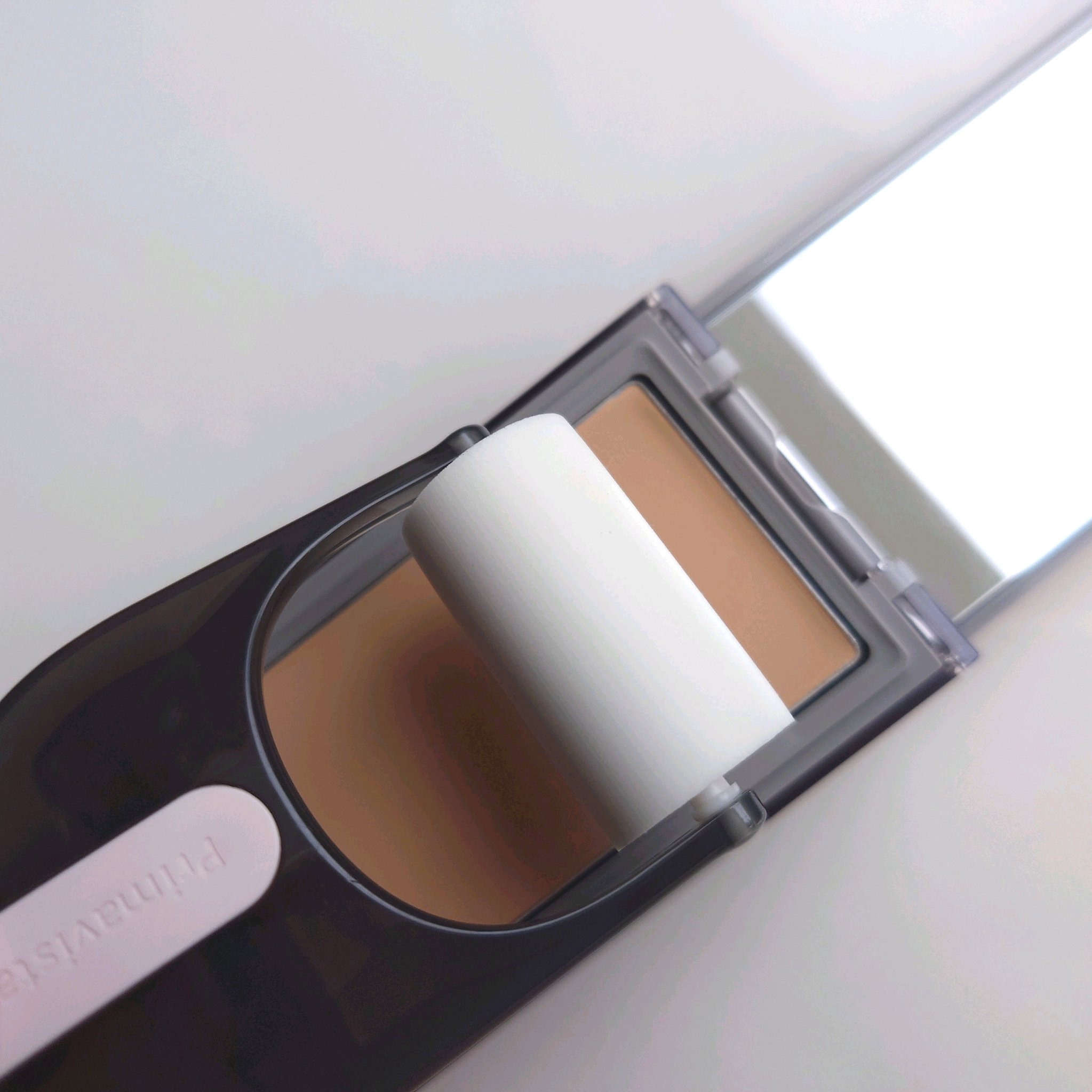 プリマヴィスタ デイトリートメントバーム 〈ローラータイプ〉/プリマヴィスタ/その他ファンデーションを使ったクチコミ（2枚目）